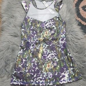 LULULEMON RAZORBACK TOP